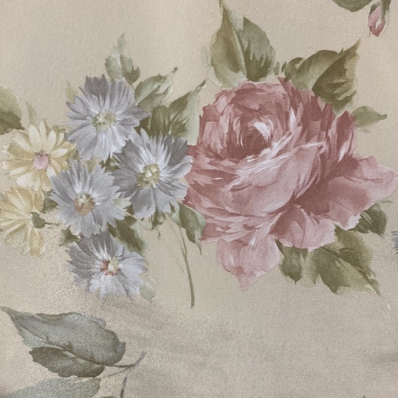 Beautiful Floral Vintage set by‎ Perceptions by Irene B, Size Large. - Picture 10 of 12